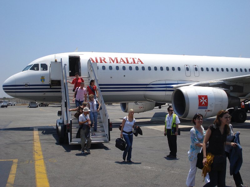 10 Schon sind wir wieder am Boden.jpg